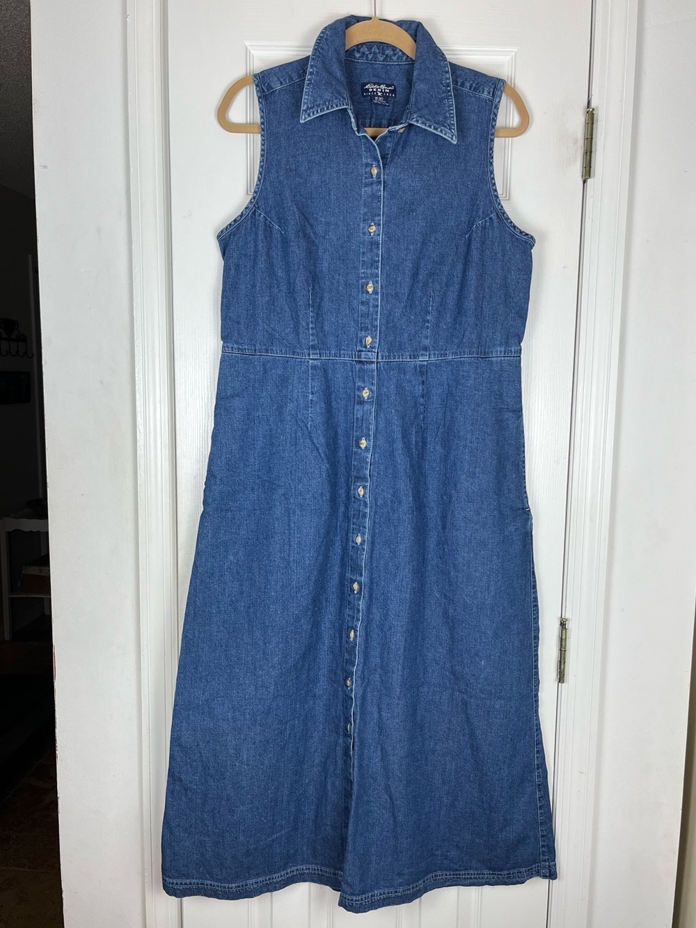 Vintage Eddie Bauer Denim Cotton Button Down Dress Sz 12 Pockets Preppy 90’s